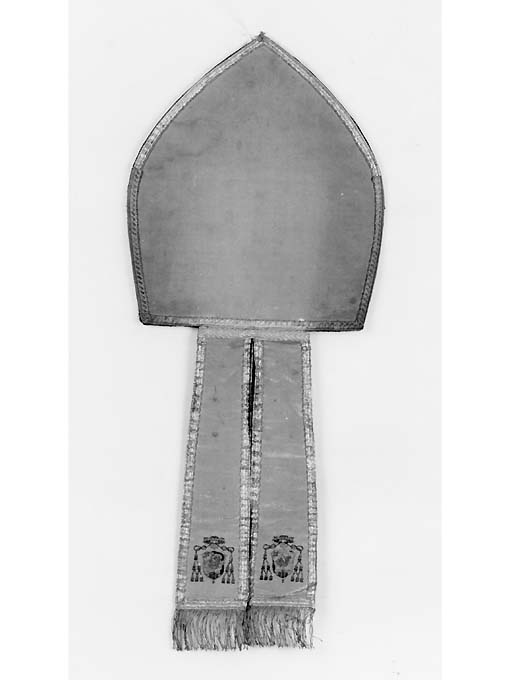 stemma Mons. Pedicini Fra (mitria) - manifattura italiana (seconda metà sec. XIX)