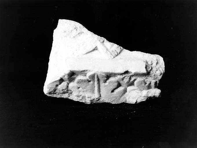 cornice, elemento d'insieme - ambito Italia meridionale (secc. XI/ XII)