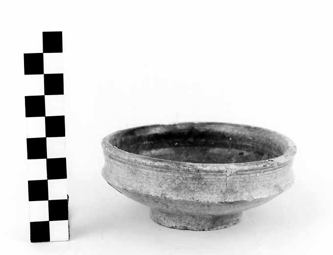 ciotola - manifattura pugliese (secc. XV/ XVI)