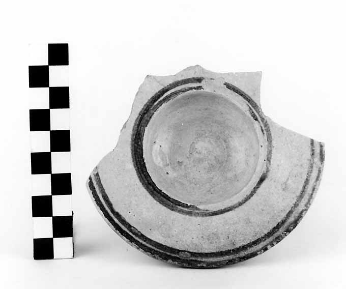 piattino - manifattura pugliese (secc. XV/ XVI)