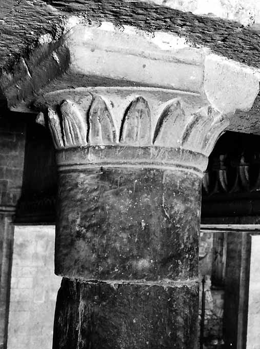 capitello - ambito pugliese (secc. IX/ X)