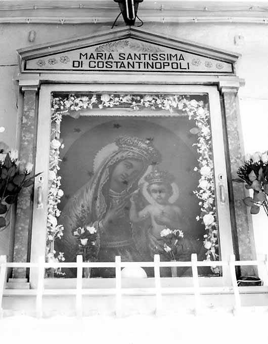 Madonna con Bambino (dipinto) di Montrone Michele (secc. XIX/ XX)