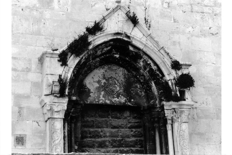 portale - ambito pugliese (primo quarto sec. XIV)