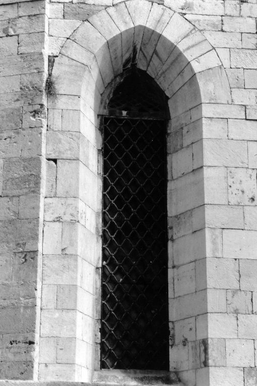 monofora - ambito pugliese (prima metà sec. XIV)