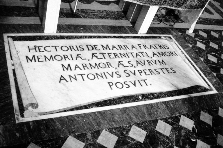 lapide - produzione pugliese (sec. XVIII)