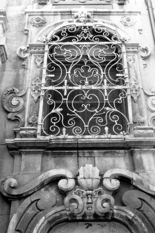 finestra, serie - ambito pugliese (sec. XVII)