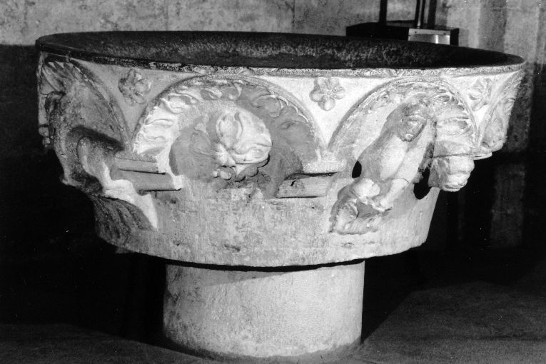 Agnus Dei (fonte battesimale) - ambito pugliese (sec. XIII)