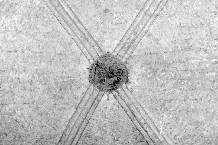 Cristo trionfatore sulla morte, Cristo che esce dal sepolcro con lo stendardo decorato col simbolo della croce (rilievo) - ambito pugliese (primo quarto sec. XIV)