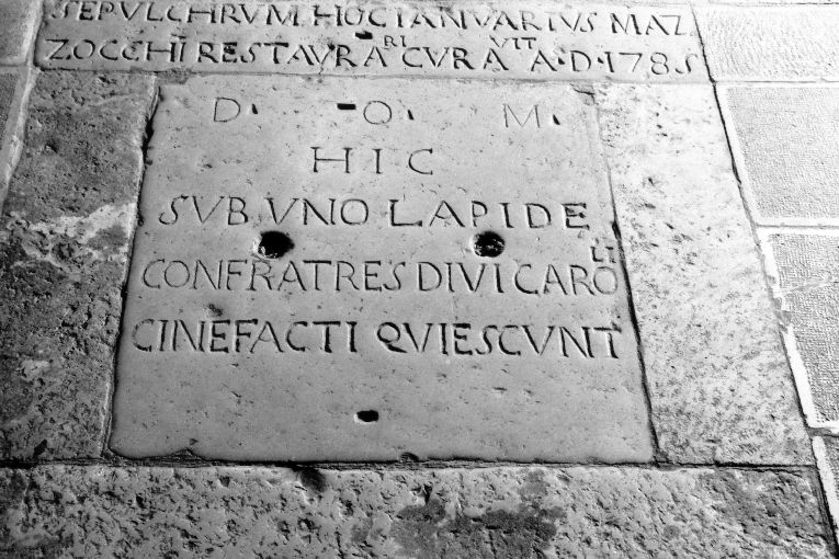 lastra tombale - ambito pugliese (sec. XVIII)