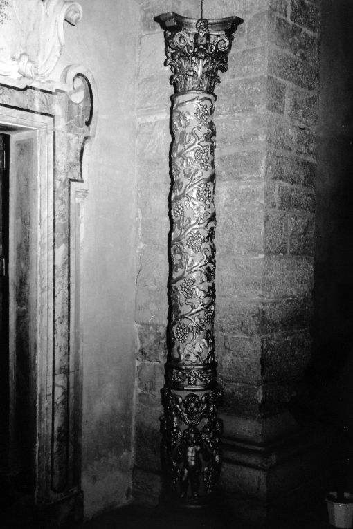 colonna - ambito pugliese (secc. XVII/ XVIII)