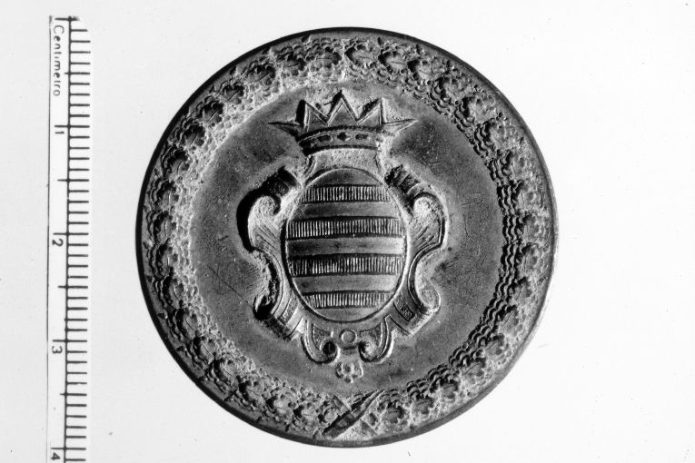 stemma comunale di Barletta (medaglia) - ambito pugliese (sec. XX)