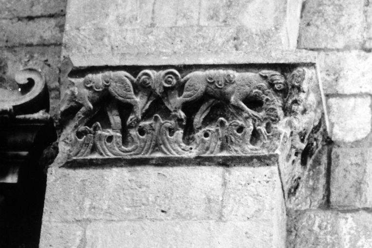 semicapitello - ambito pugliese (prima metà sec. XII)