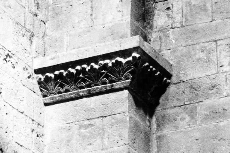 semicapitello - ambito pugliese (prima metà sec. XII)