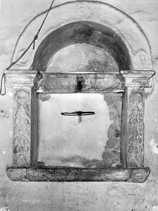 lavabo - a parete - ambito pugliese (sec. XVII)