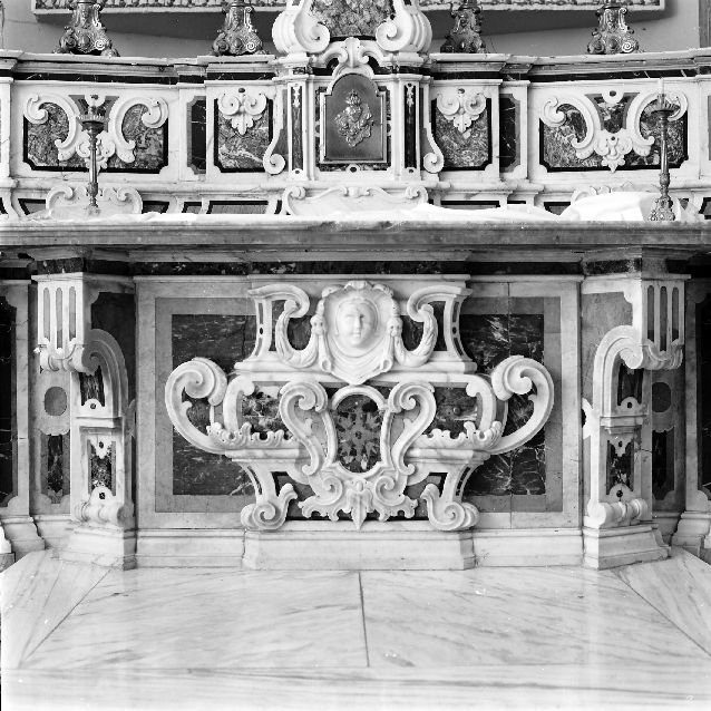 altare - produzione pugliese (sec. XVIII)