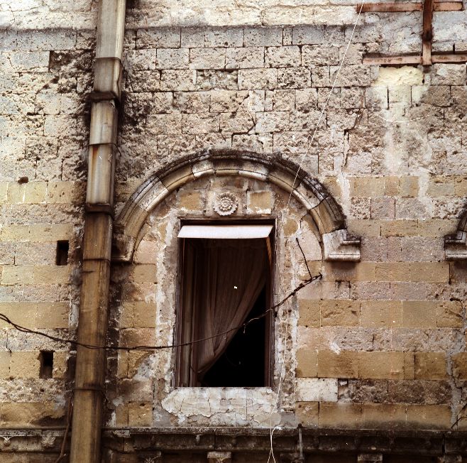 mostra di finestra, coppia - ambito pugliese (prima metà sec. XV)