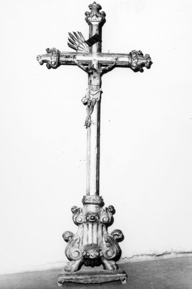 croce d'altare - manifattura Italia meridionale (sec. XIX)