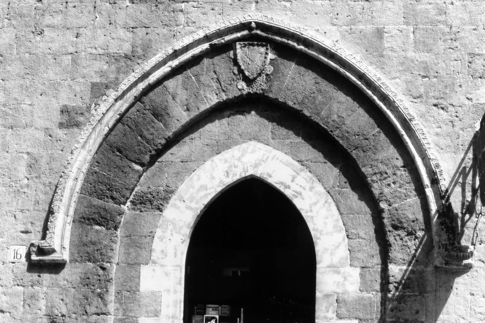 portale - ambito pugliese (prima metà sec. XV)