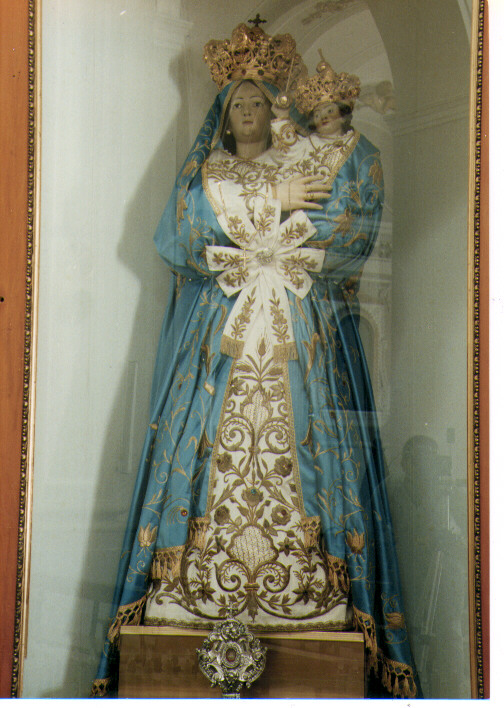 Madonna di Loreto, Madonna con Bambino (statua) di Brudaglia Domenico (sec. XVIII)