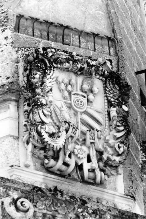 stemma gentilizio (rilievo) - ambito salentino (secc. XVI/ XVII)