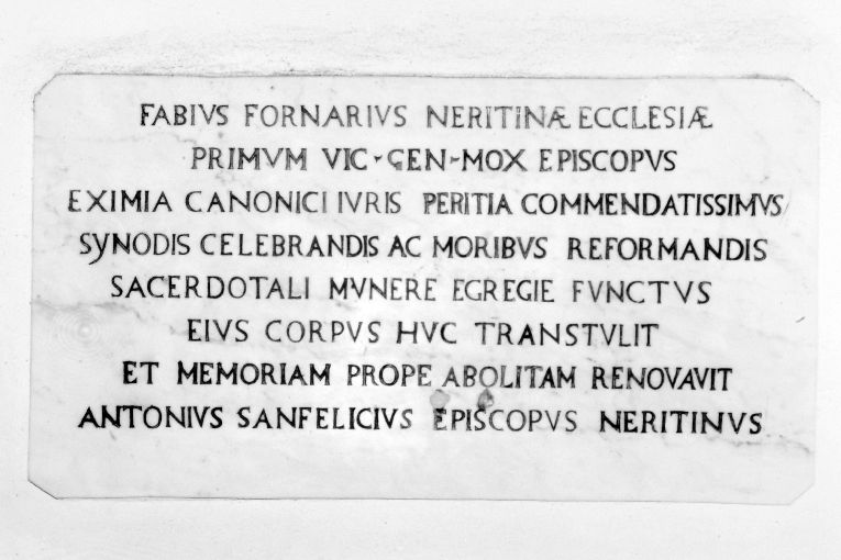 lapide - ambito salentino (sec. XVIII)