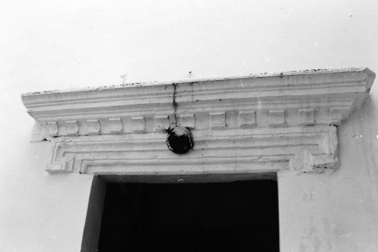 architrave - ambito salentino (sec. XVII)