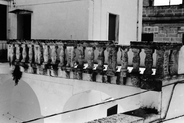 balaustrata - ambito salentino (prima metà sec. XVII)