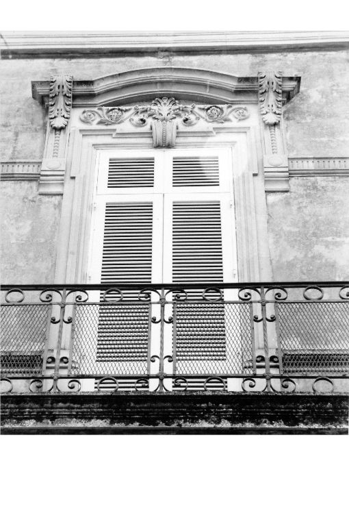 mostra di portafinestra, coppia - ambito salentino (secc. XIX/ XX)