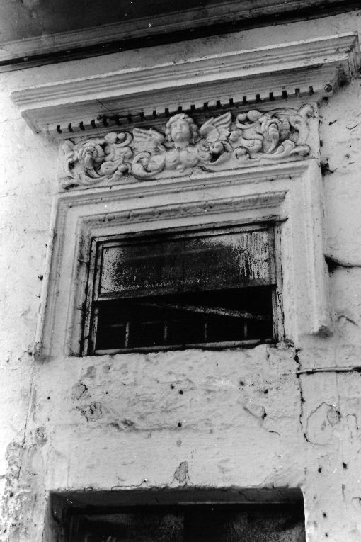 mostra di finestra - ambito salentino (sec. XVI)