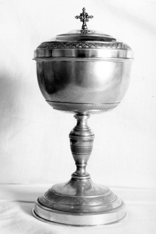 pisside - ambito salentino (prima metà sec. XX)