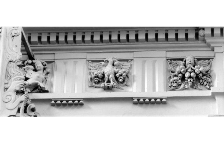 cornice architettonica - ambito salentino (metà sec. XVIII)