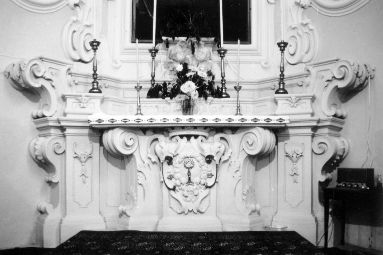 altare - produzione pugliese (ultimo quarto sec. XVIII)