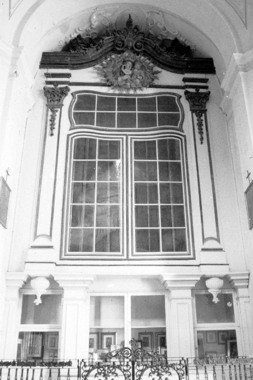 armadio - produzione pugliese (sec. XVIII)