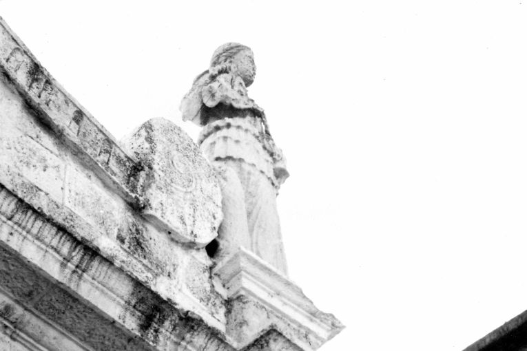 Temperanza, donna (statua) - ambito pugliese (sec. XVI)