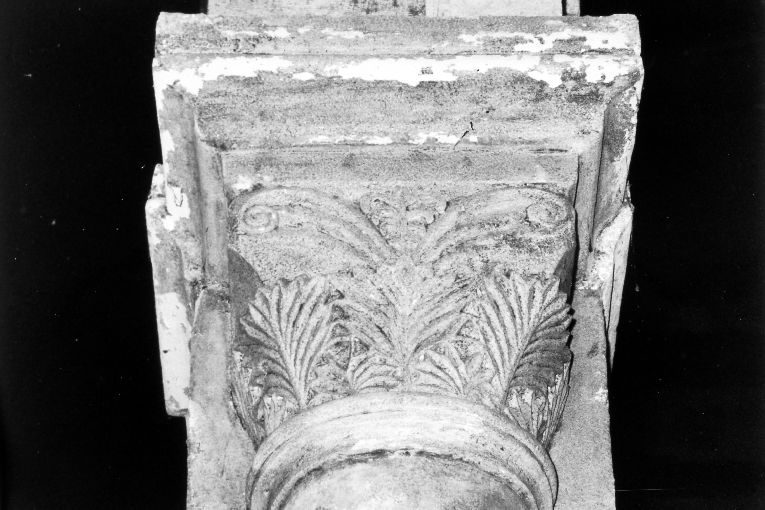 semicapitello - ambito pugliese (secondo quarto sec. XX)