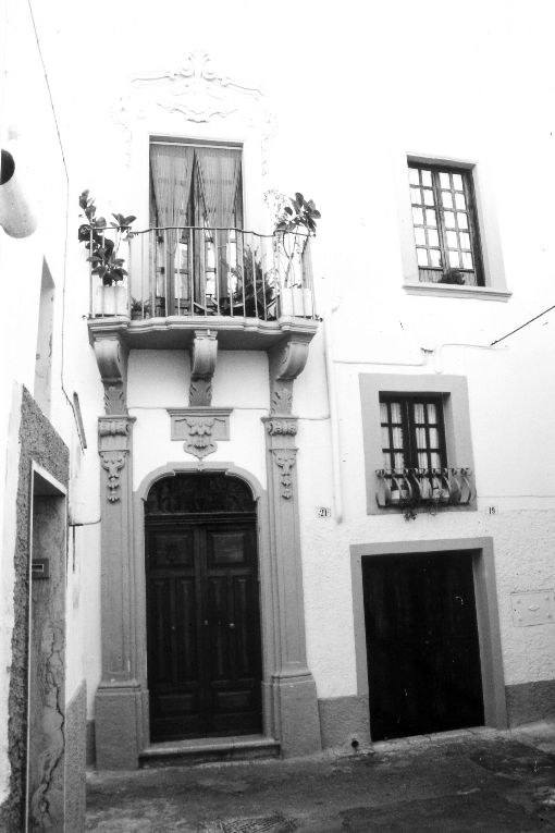 portale - produzione pugliese (sec. XVIII)