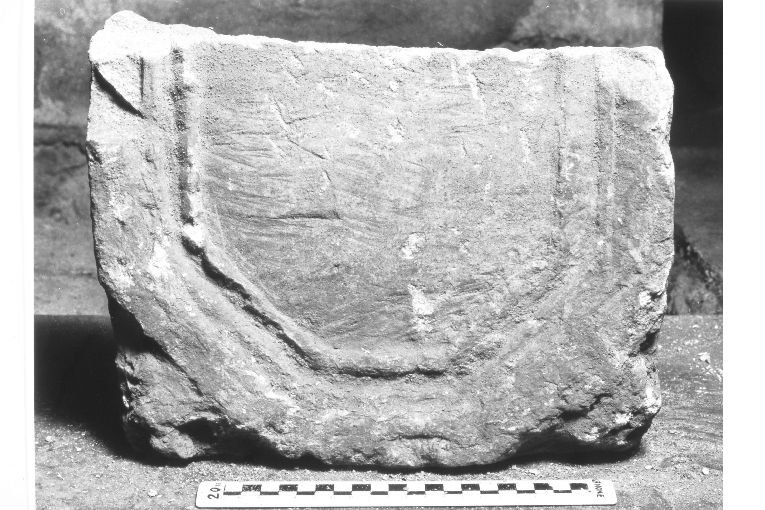 lastra, frammento - ambito pugliese (sec. XII)