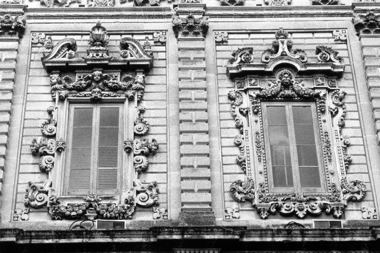 finestra, serie di Cino Giuseppe (attribuito) (seconda metà sec. XVII)