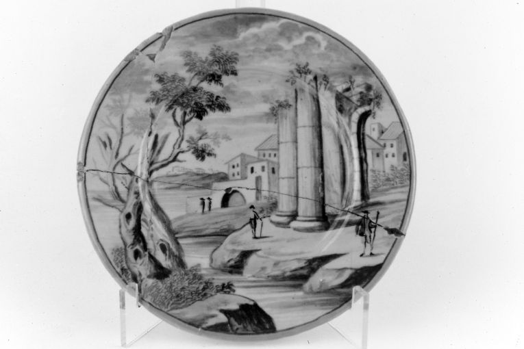 Marina con rovine (piattino) - bottega di Castelli (sec. XVIII)