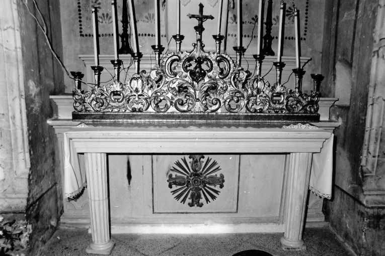 altare - ambito salentino (primo quarto sec. XX)