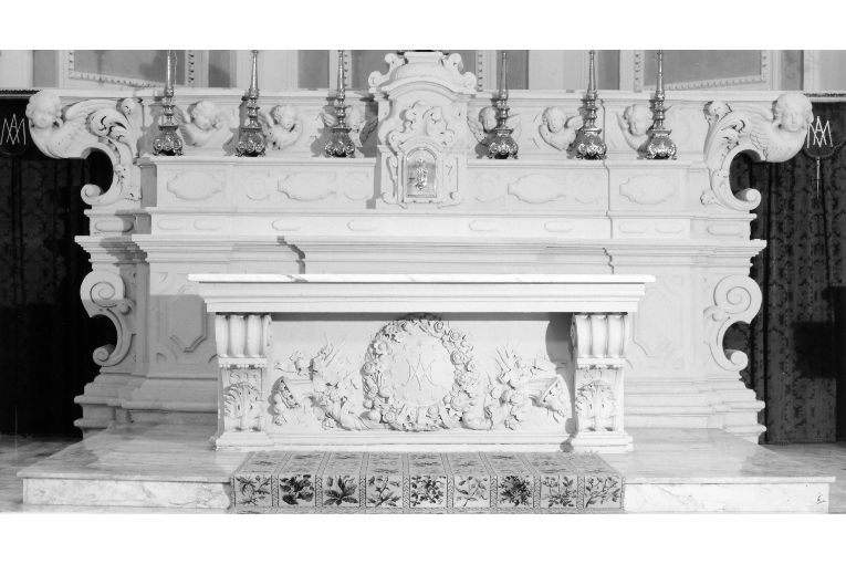 altare maggiore - ambito salentino (seconda metà sec. XVIII)