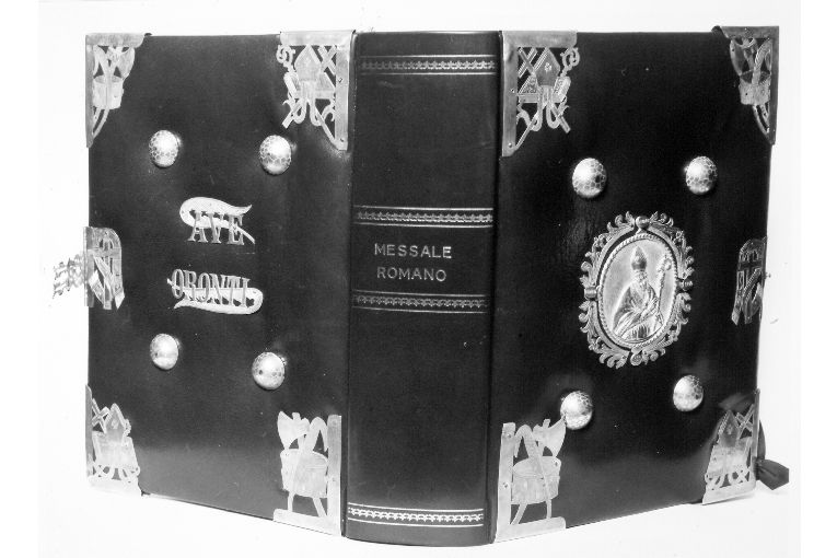 coperta di libro liturgico - manifattura napoletana (sec. XX)