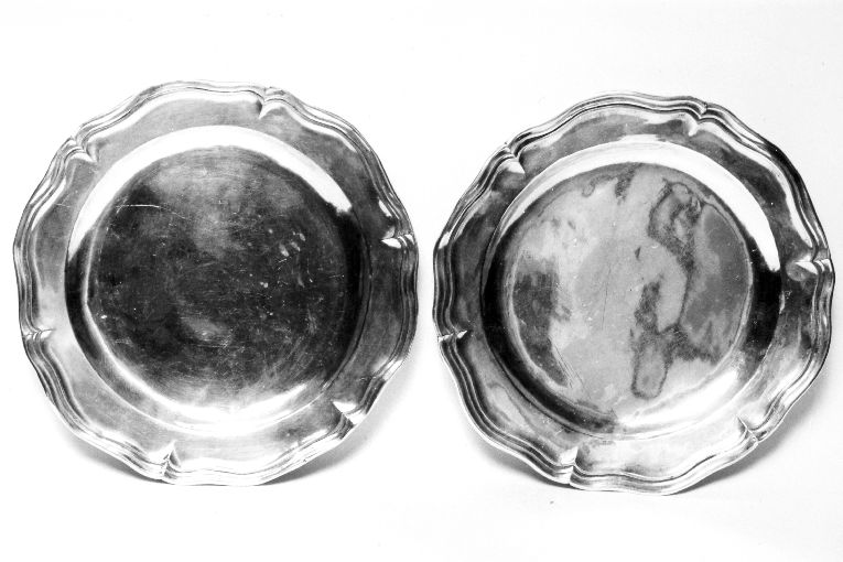 piatto, coppia - manifattura napoletana (sec. XVIII)