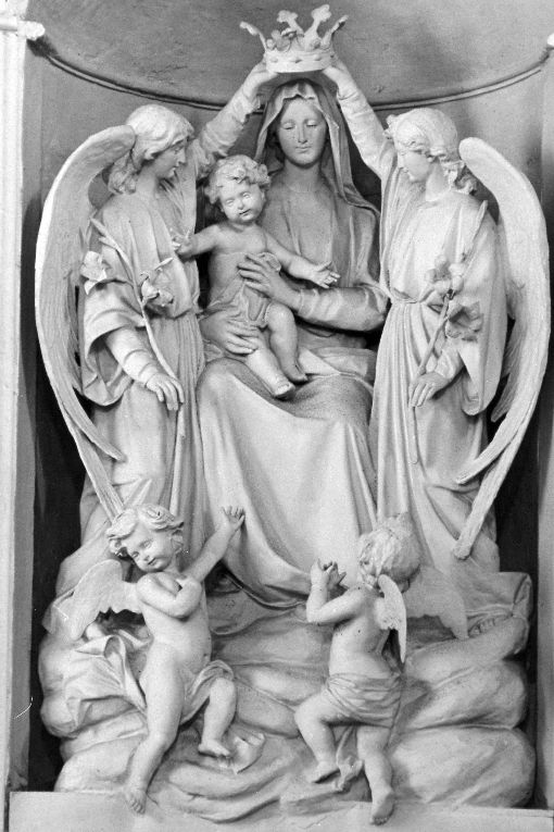 Santa Maria degli Angeli (gruppo scultoreo) di De Vitis Pietro (inizio sec. XX)