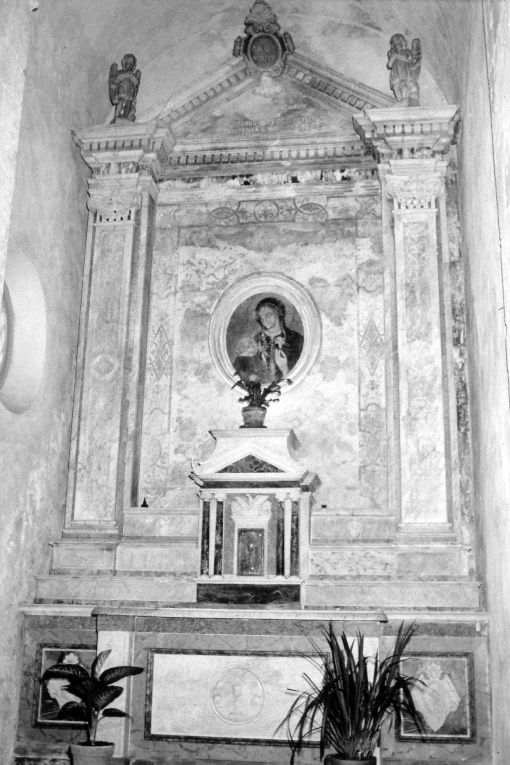 altare - ambito salentino (sec. XX)