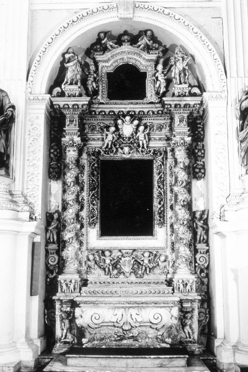 altare - ambito salentino (inizio sec. XVIII)