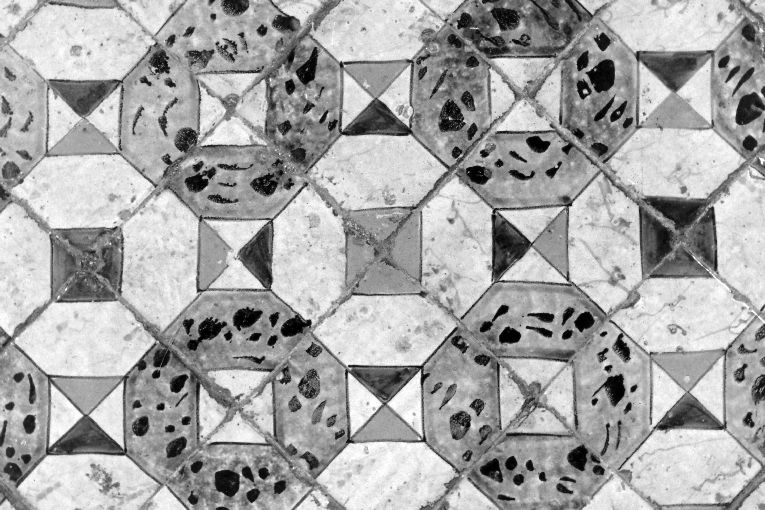 pavimento a mattonelle - produzione Italia meridionale (inizio sec. XIX)