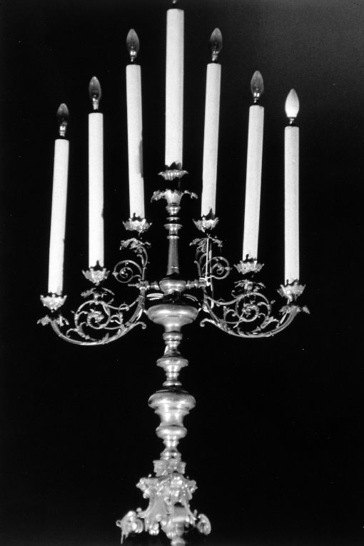 candeliere, coppia - produzione Italia meridionale (sec. XIX)