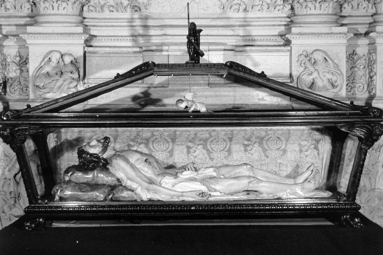 Cristo morto (statua) di Maccagnani Antonio (fine sec. XIX)