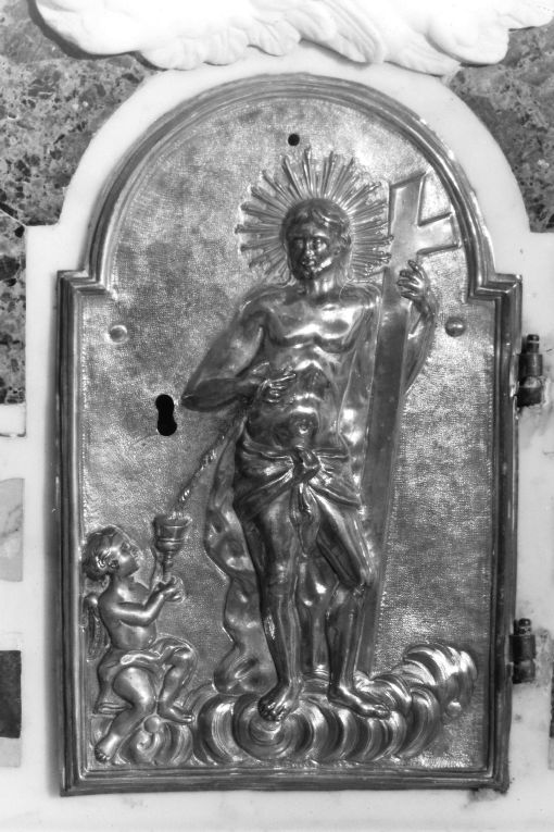 Cristo Risorto con un angelo che ne raccoglie il sangue (sportello di tabernacolo) - ambito napoletano (secc. XVIII/ XIX)